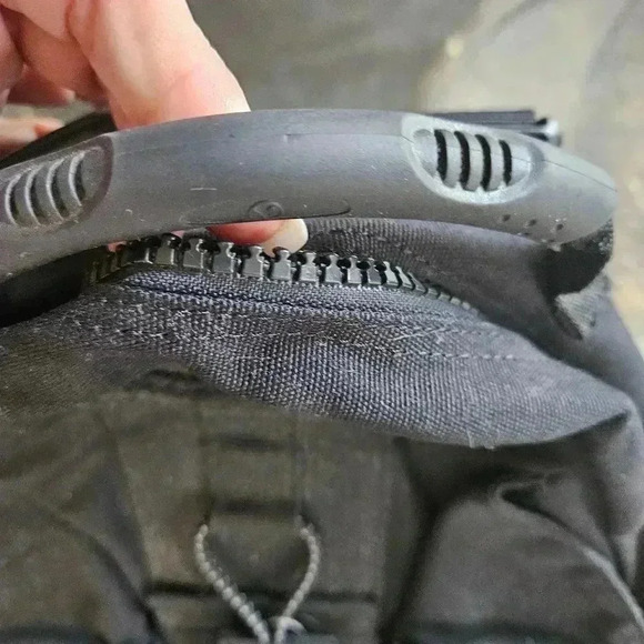 Nwt Deep outdoors waterproof bag - Picture 3 of 11